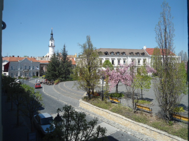 Veszprém Óváros térre néző ablakokkal 95 m2-es 3 szobás légkondicion… 2